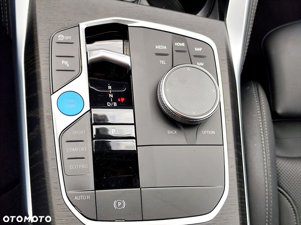 BMW i4 83.9kWh M50 xDrive - 25