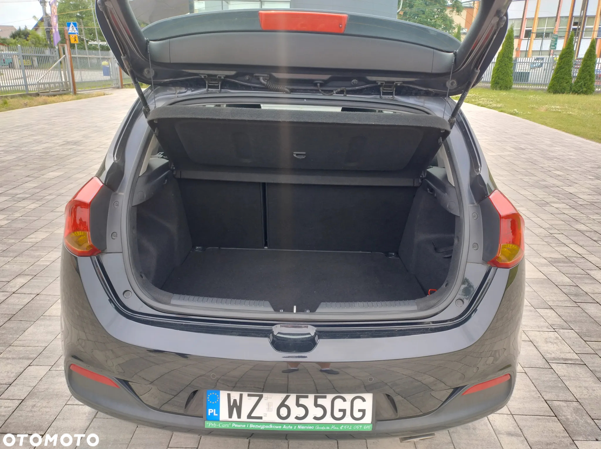 Kia Ceed - 7