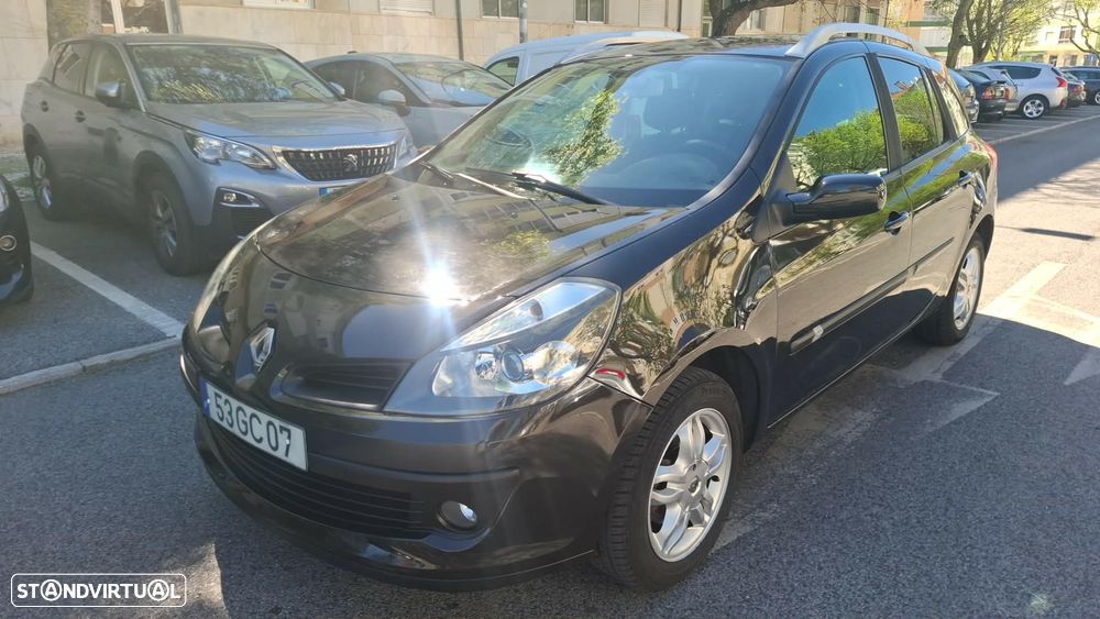 Renault Clio Sport Tourer - 1