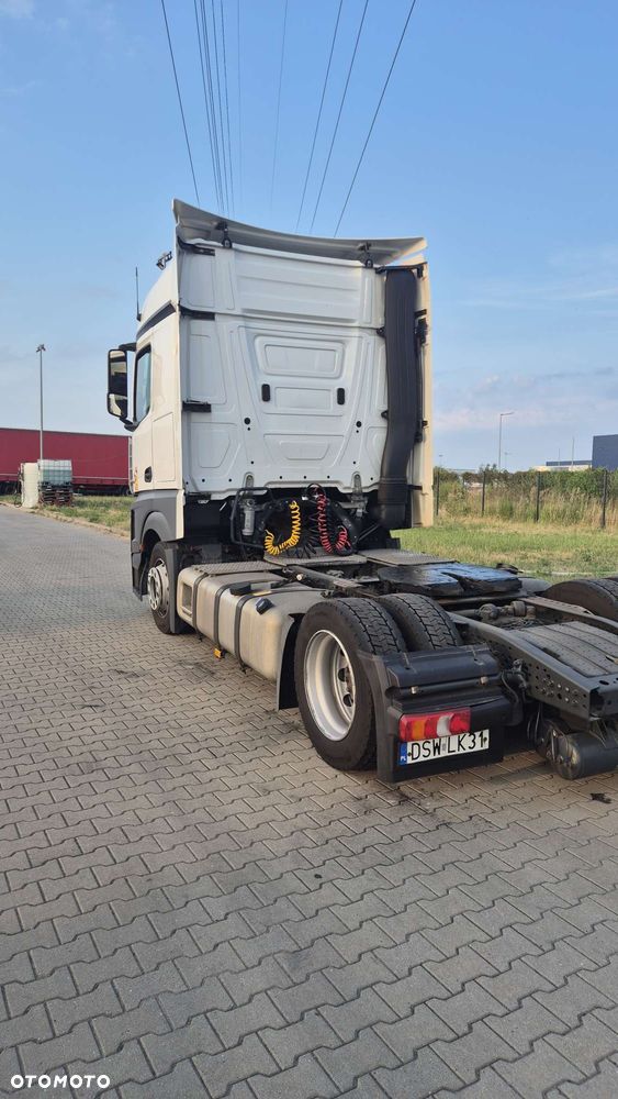 Mercedes-Benz ACTROS - 3