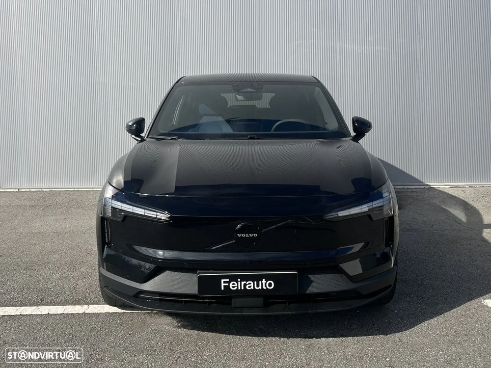 Volvo EX30 69 kWh Single Motor Extended Range Black Edition - 7