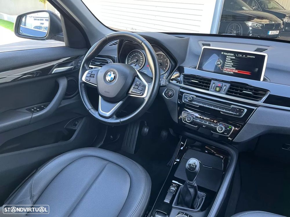BMW X1 16 d sDrive Line Sport - 28