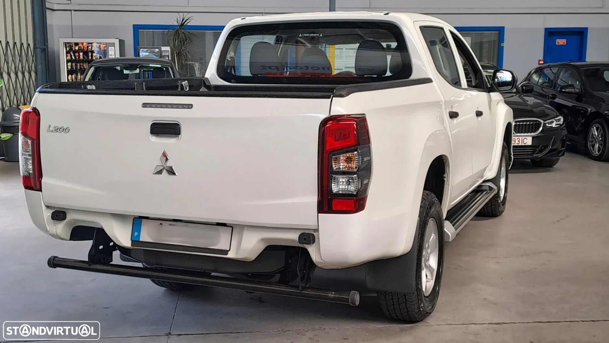 Mitsubishi L200 2.3 DI-D Space Cab Invite 4WD - 6