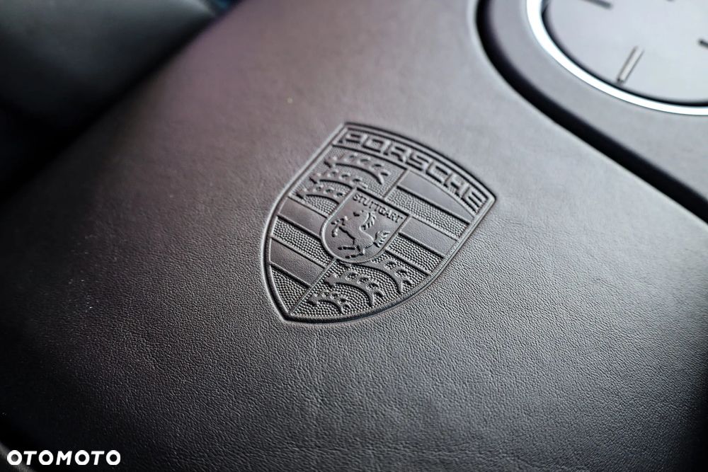 Porsche Panamera Turbo S Sport Turismo - 11