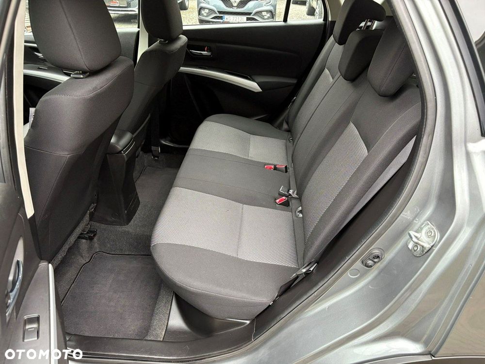 Suzuki SX4 S-Cross 1.6 DDiS Comfort - 10