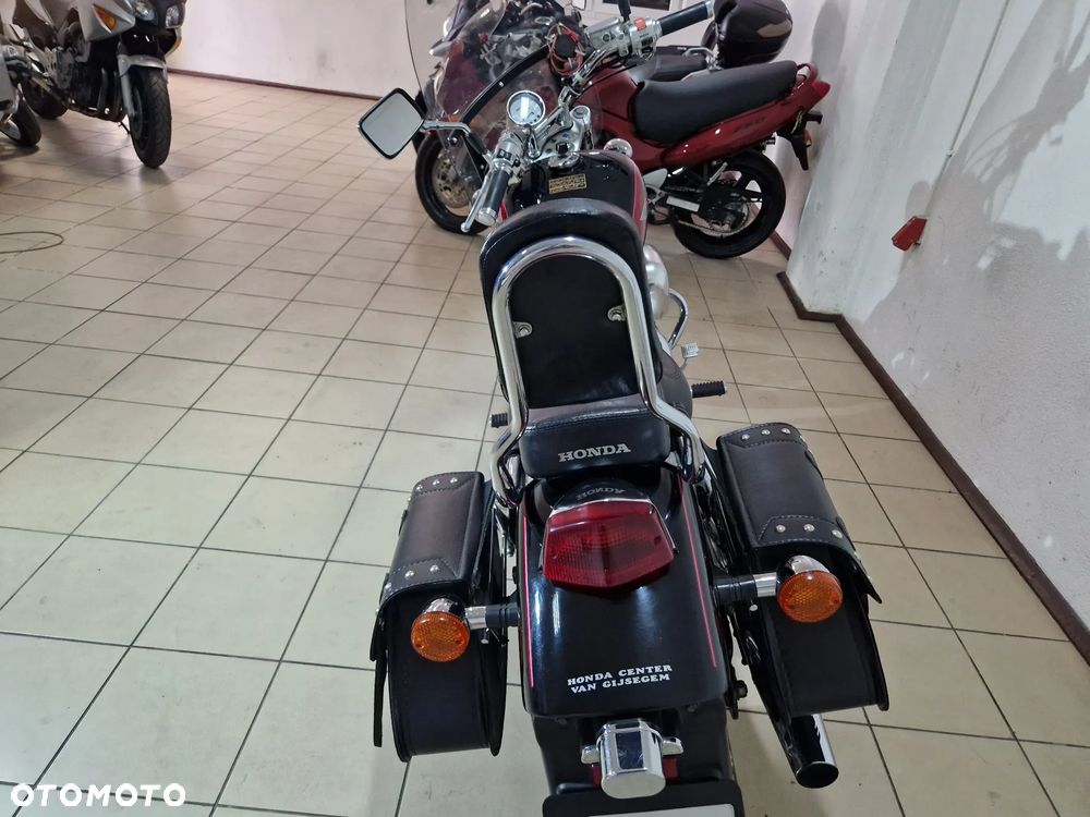 Honda Shadow - 12