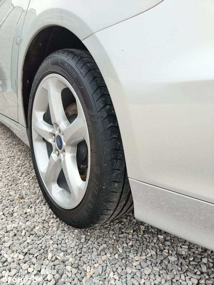 Ford Mondeo 2.0 TDCi Titanium - 17