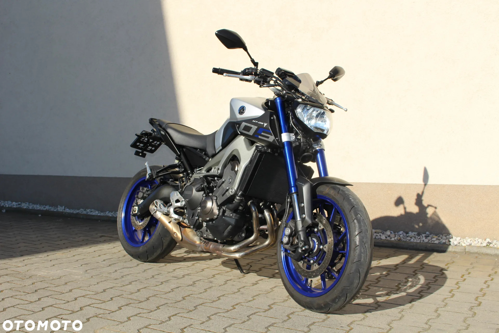 Yamaha MT - 2