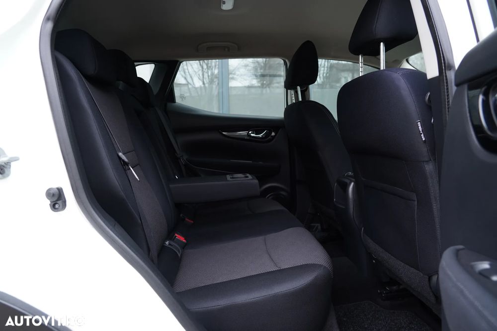 Nissan Qashqai 1.6 DCI ALL-MODE 4x4i TEKNA - 9