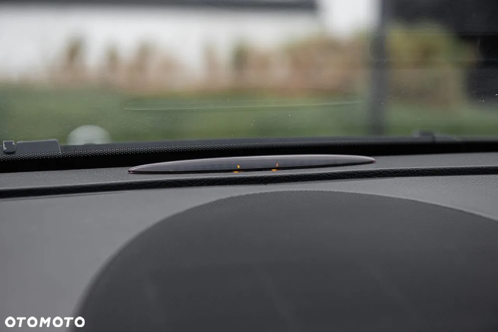 Mercedes-Benz Klasa E 320 CDI 4-Matic Avantgarde - 21