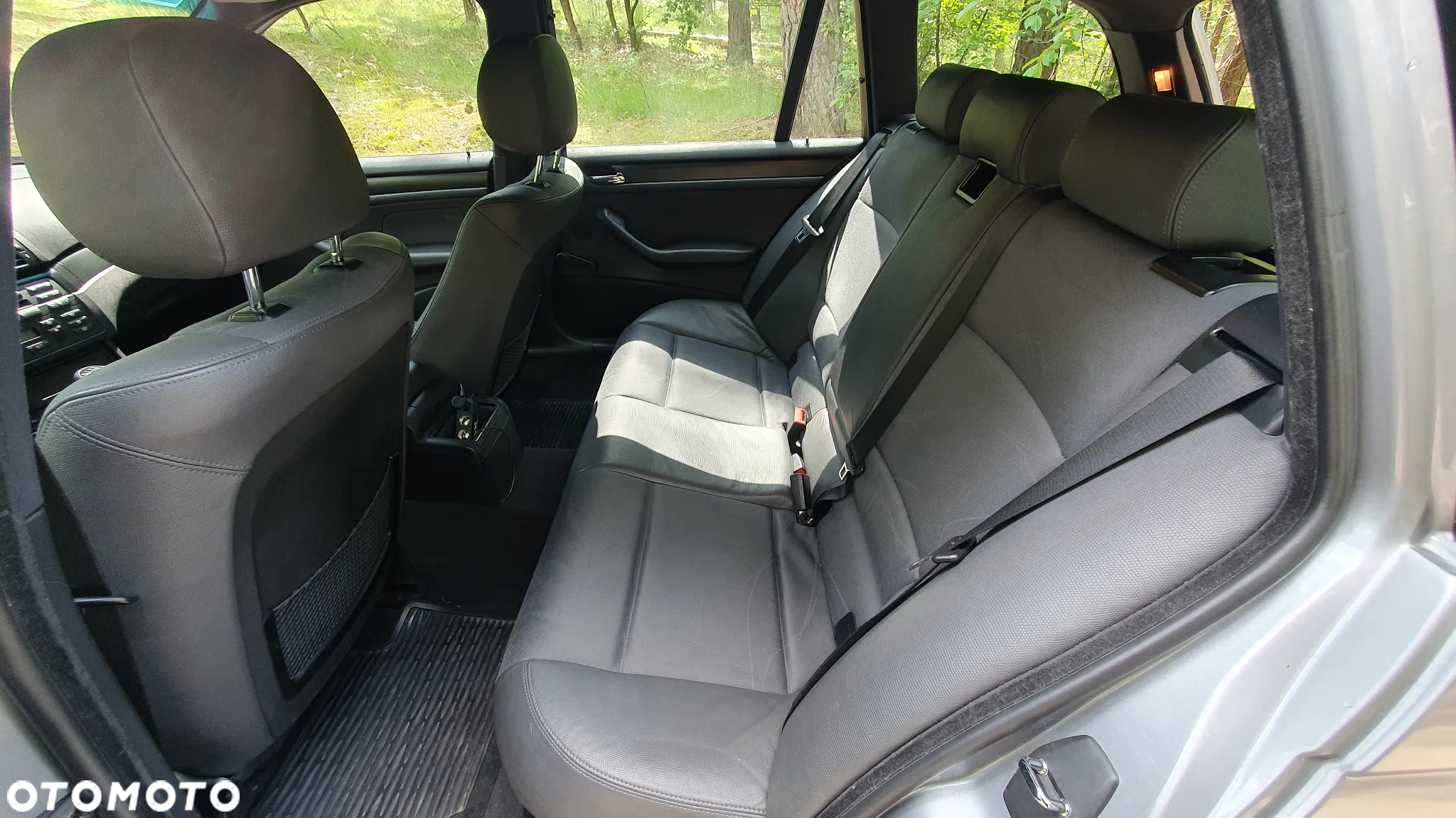 BMW Seria 3 318i Touring Edition Lifestyle - 11