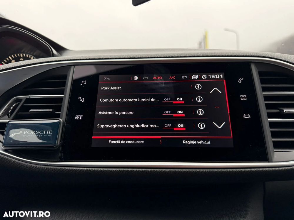 Peugeot 308 1.2L PureTech 130 S&S EAT8 GT - 27