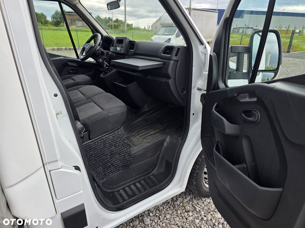Renault Master - 9