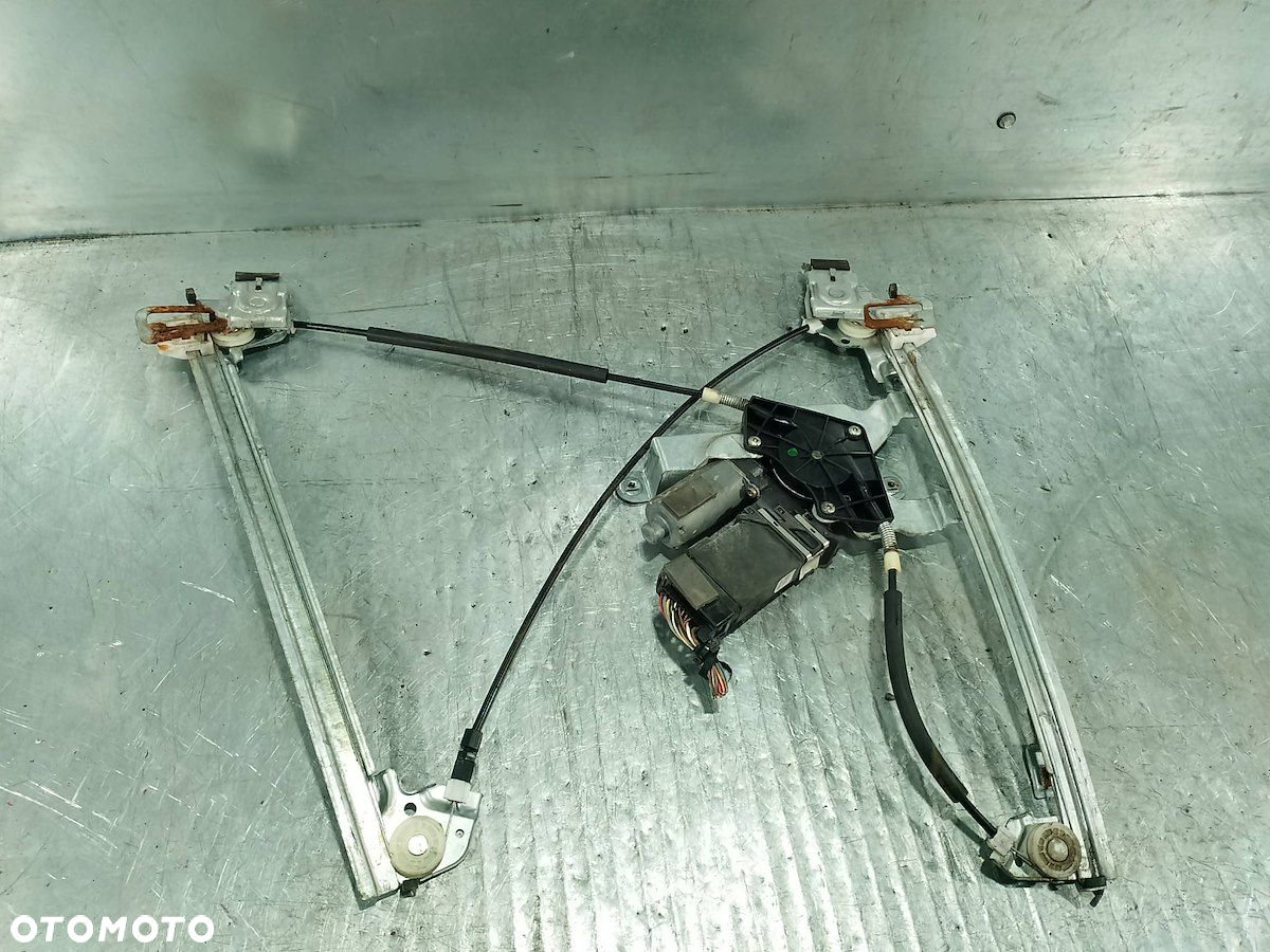 PODNOŚNIK SZYBY PRAWY PRZÓD SKODA OCTAVIA I 6060-00-S04162  172650580 - 2