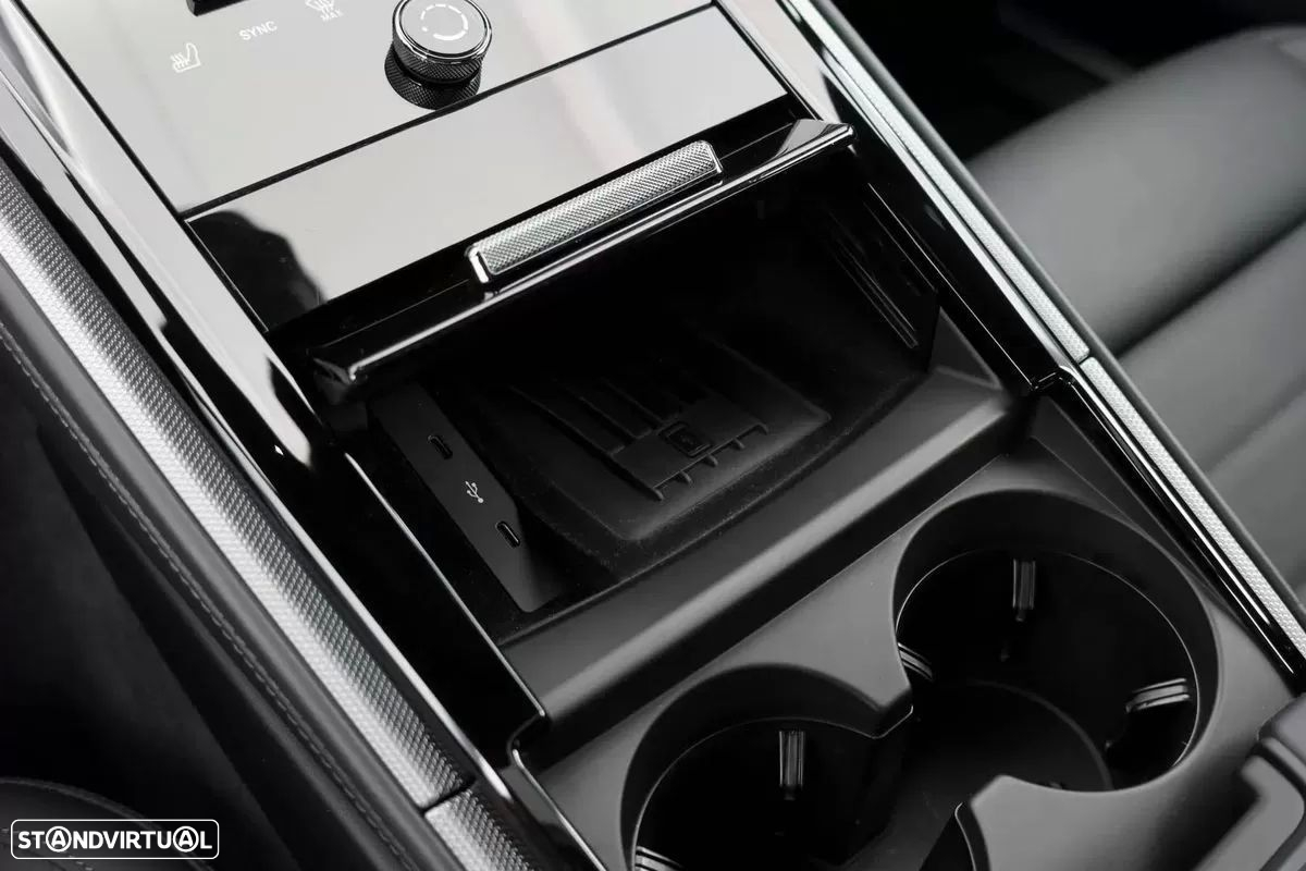 Porsche Panamera 4 E-Hybrid - 13