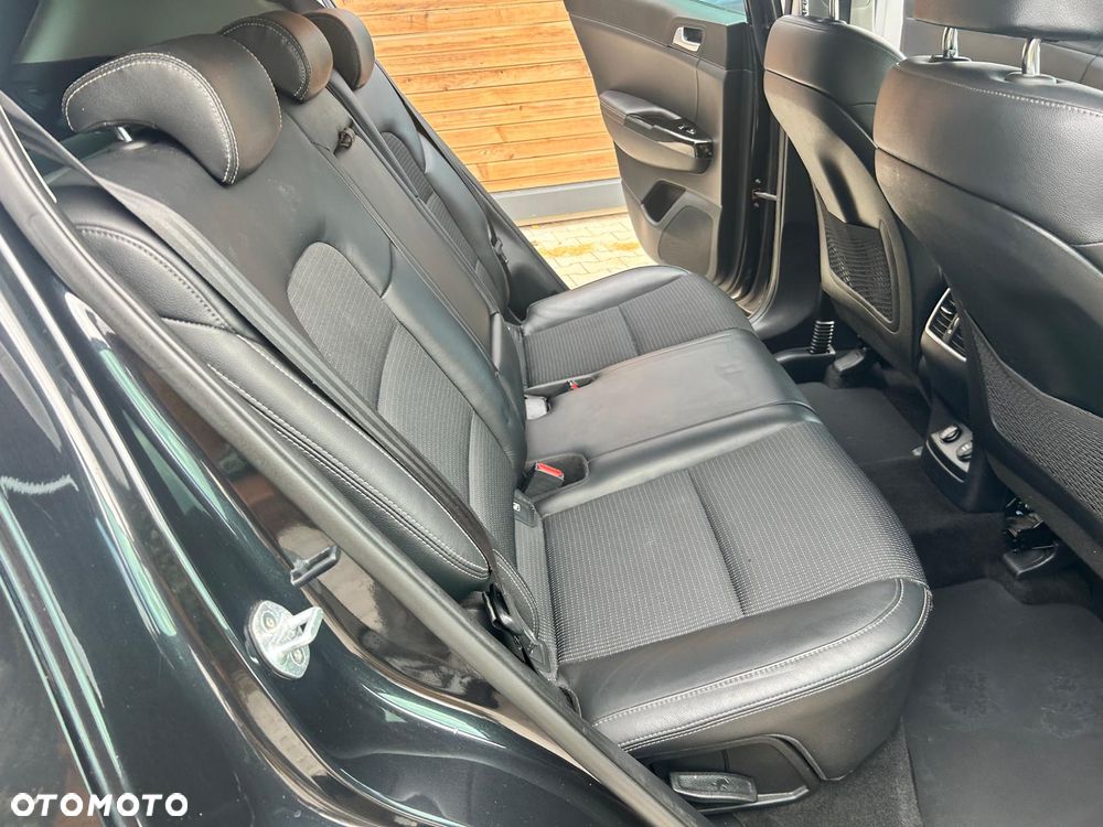 Kia Sportage 2.0 CRDI Business Line 4WD - 25