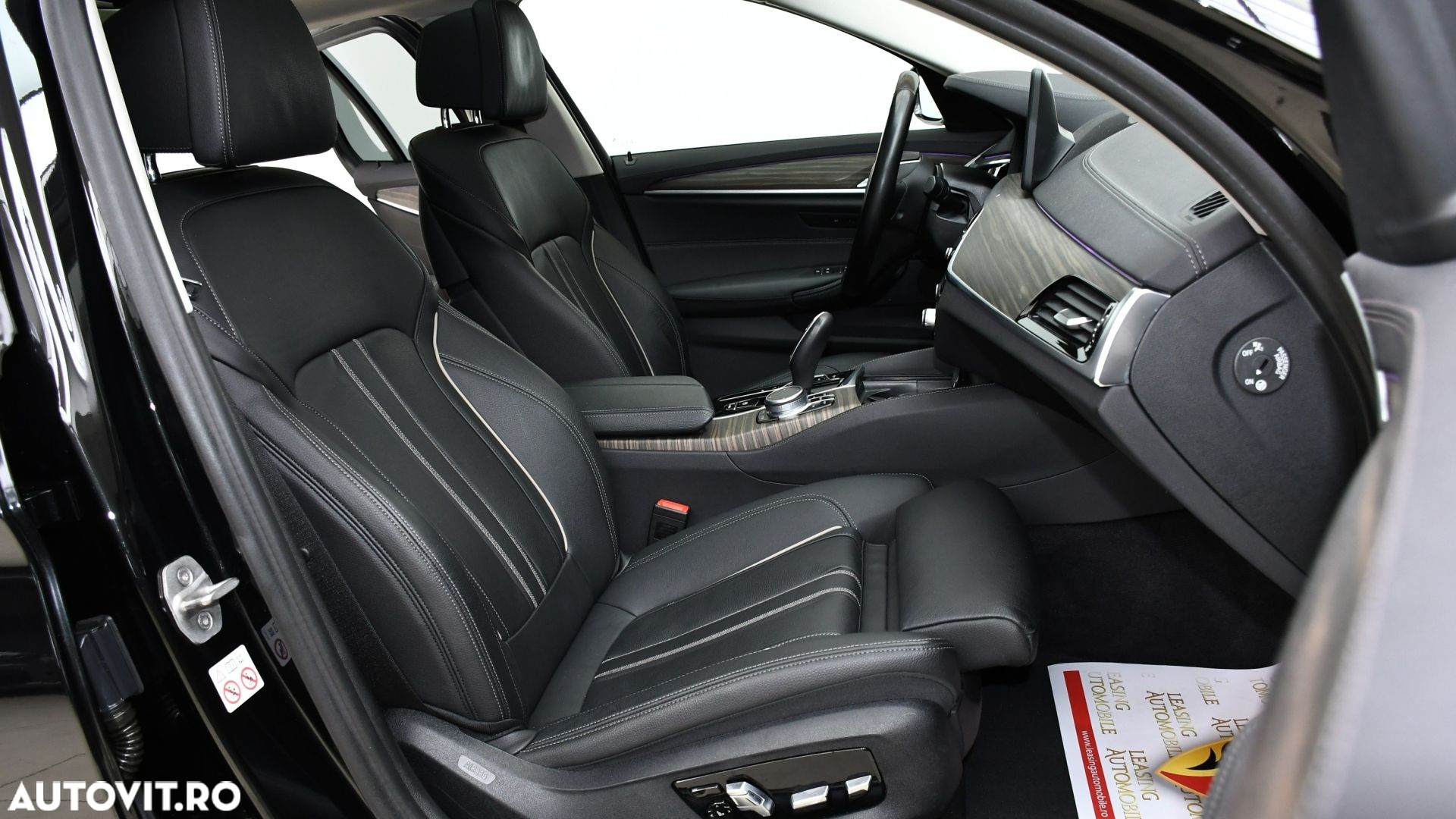 BMW Seria 5 520d xDrive Touring Aut. Luxury Line - 9