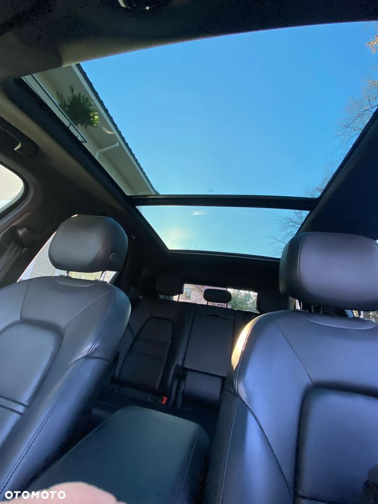 Porsche Cayenne S - 17
