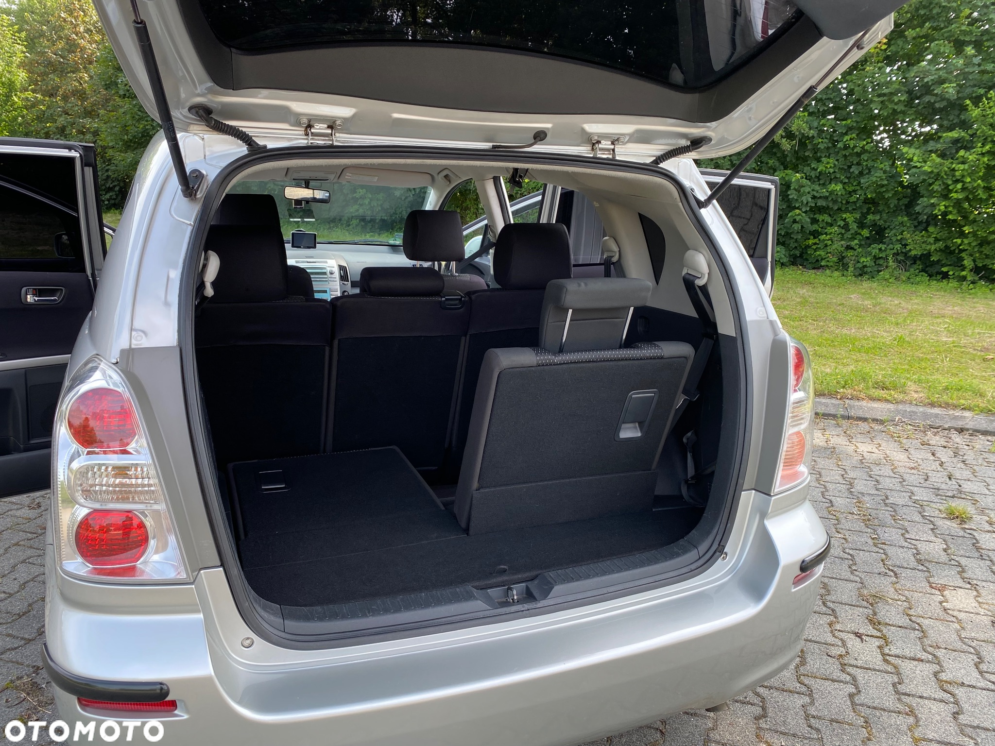 Toyota Corolla Verso 1.8 Sol 7os - 25