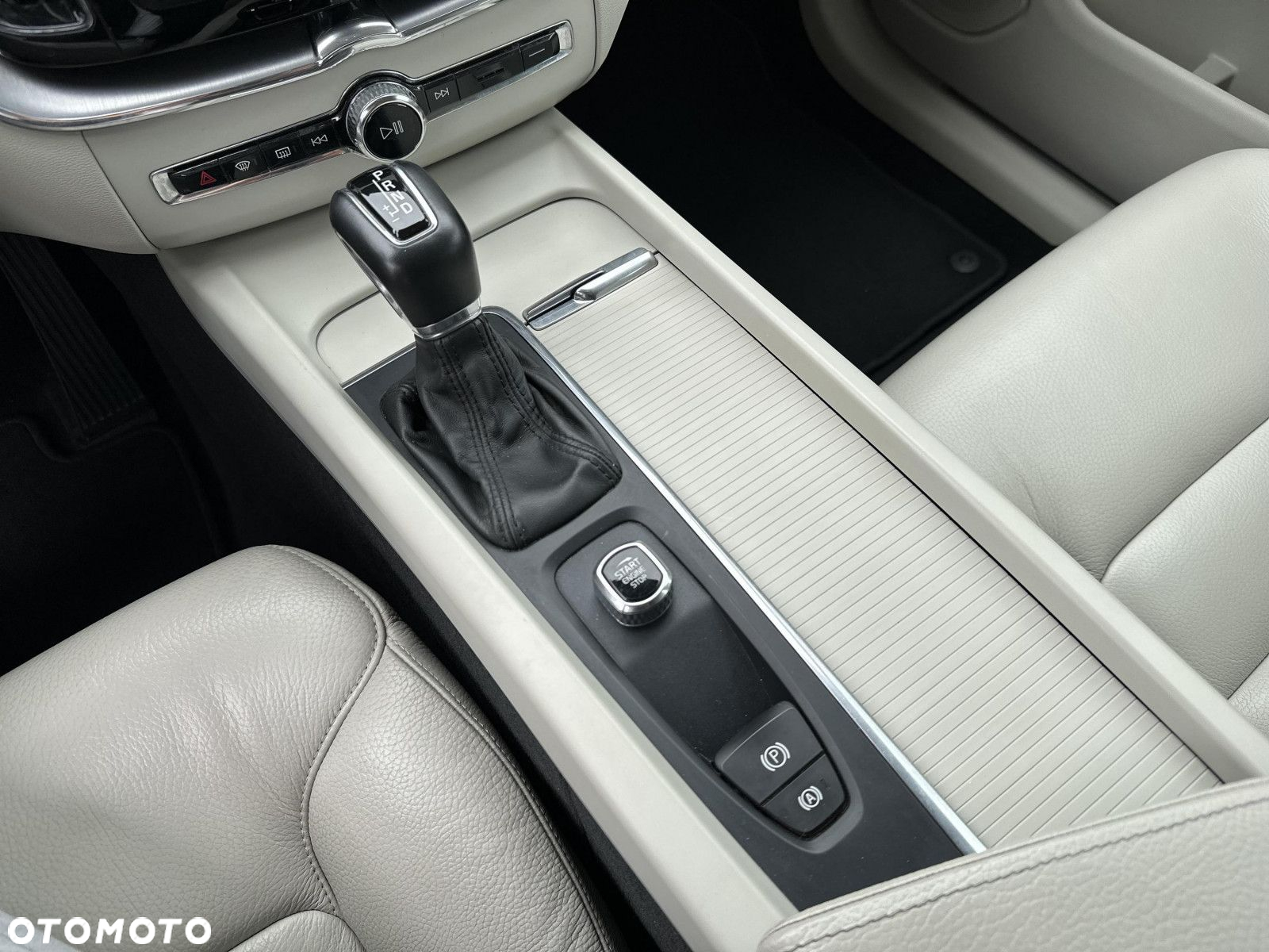 Volvo XC 60 - 15