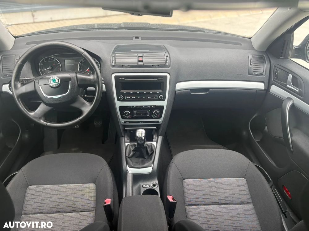 Skoda Octavia 1.4 TSI Ambiente - 15