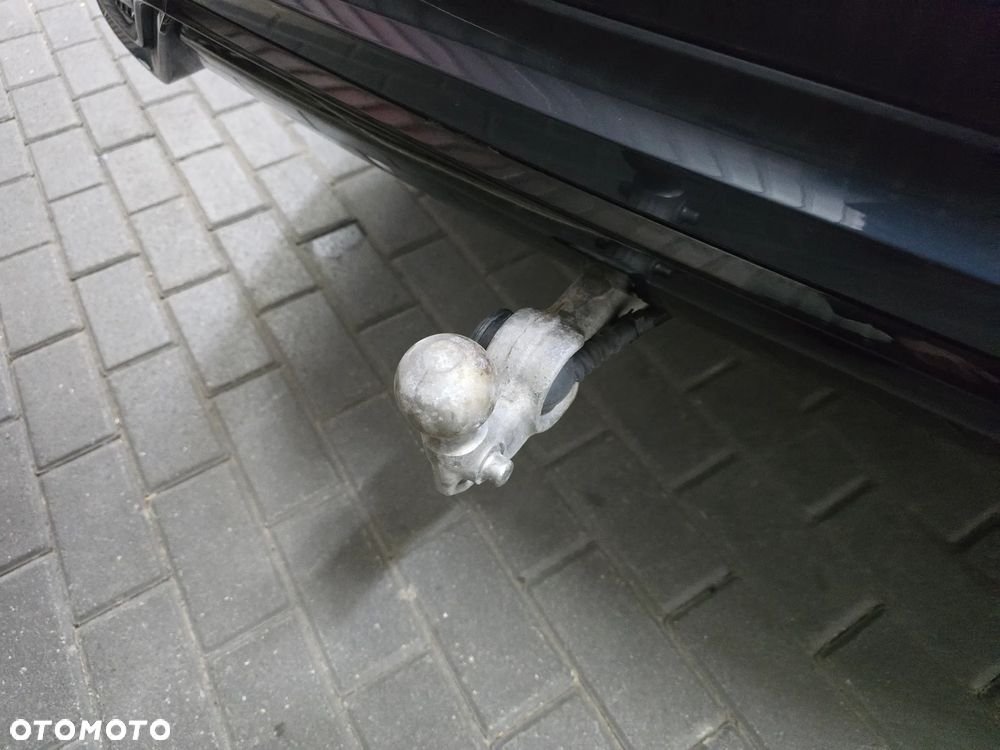 Volvo XC 60 T6 Plug-In Hybrid AWD Plus Dark - 35