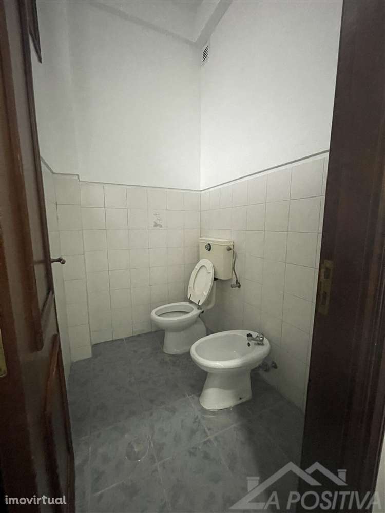 Loja  Arrendamento em São João da Madeira,São João da Madeira - Grande imagem: 5/8