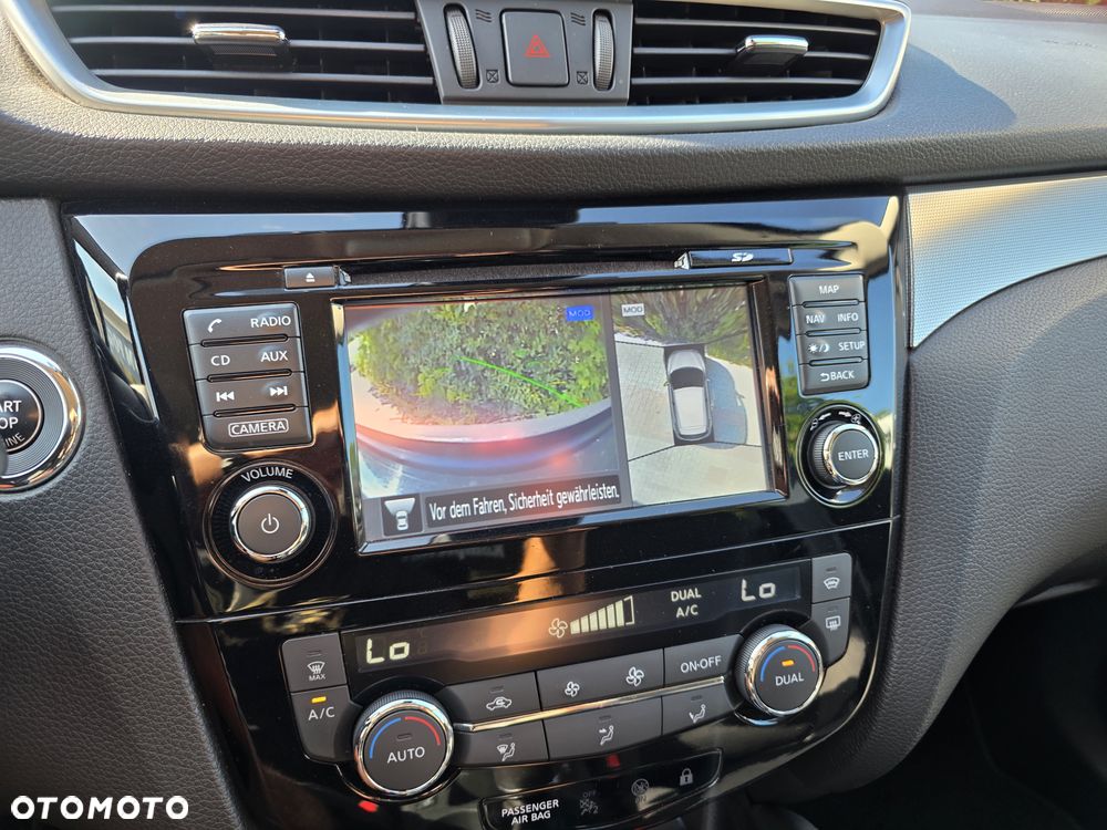 Nissan Qashqai 1.6 DIG-T N-Connecta - 15
