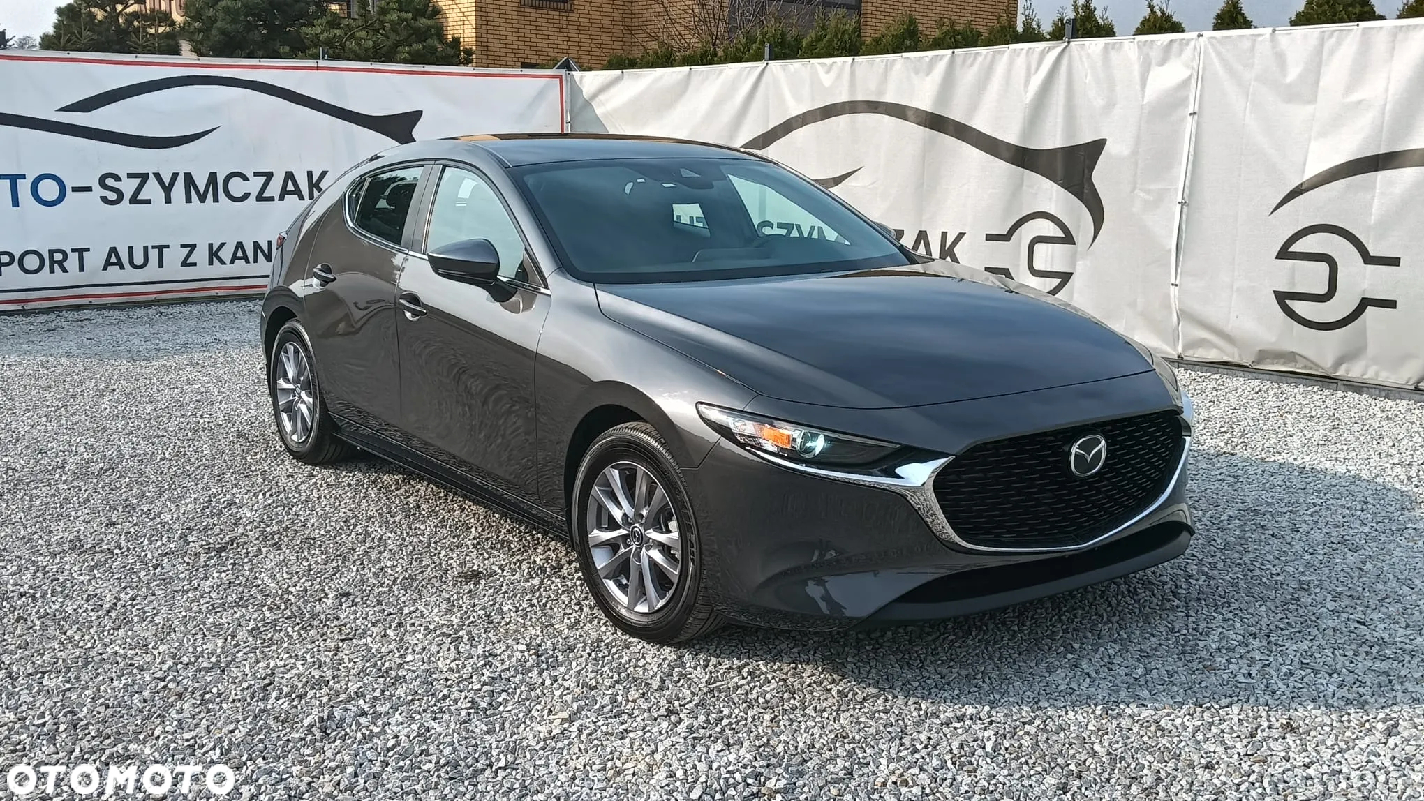 Mazda 3 - 4