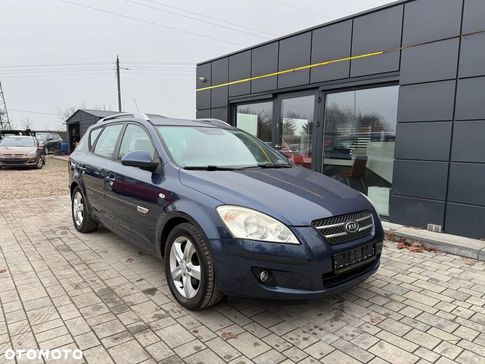 Kia Ceed 2.0 CVVT Spirit - 3