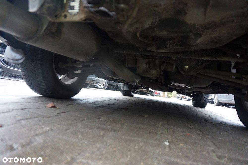 TYLNA OŚ BELKA ZAWIESZENIA FORESTER II SG  SUBARU 2002-2006 - 2