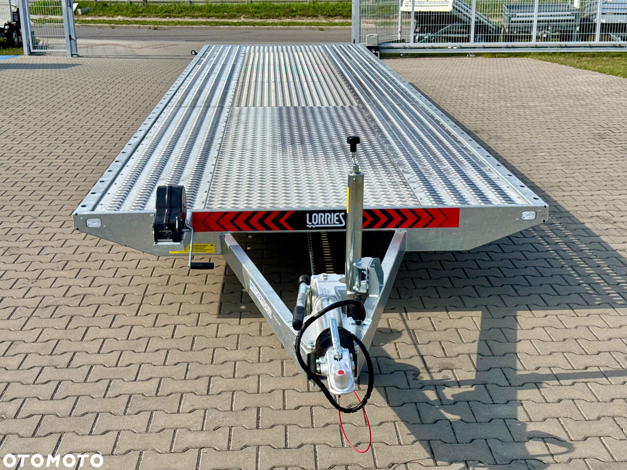 Lorries PL35-8521 laweta na dwa auta 3500kg wypełnienie podłogi ALU 3 osie - 11