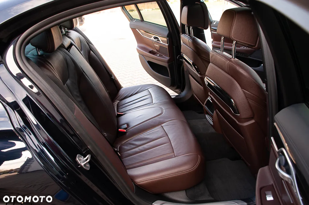 BMW Seria 7 730d sport - 20