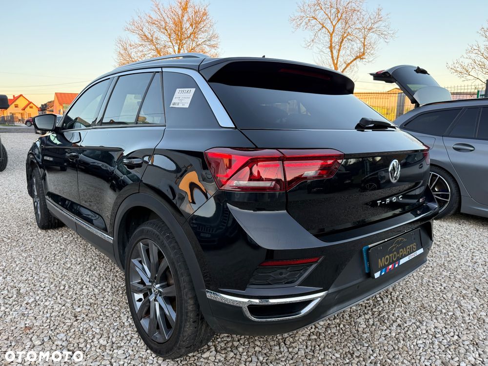 Volkswagen T-Roc - 1