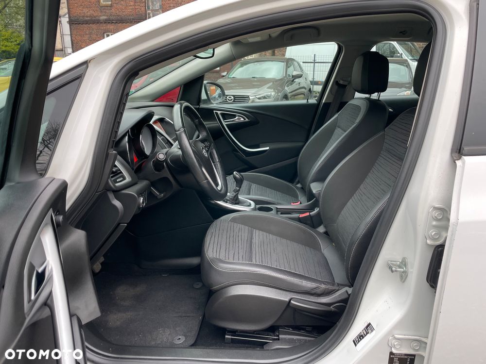 Opel Astra 1.4 Turbo ENERGY - 13