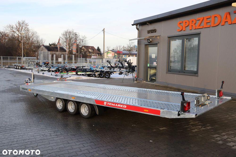 TEMARED /MARTZ CARKEEPER 5820/3 3,5T 580x207cm, Uchylna hydraulicznie , Wypełnienie sklejka+blachy alu, 3 osie, DMC 3500kg ,koła 10 - 3