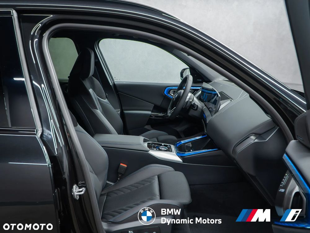 BMW X3 20 xDrive - 24