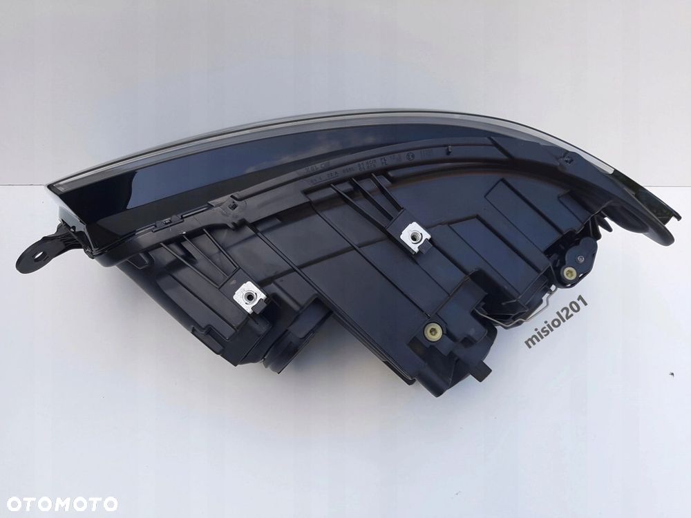 VW T6 lampa prawy przód 7E2941016L - 4
