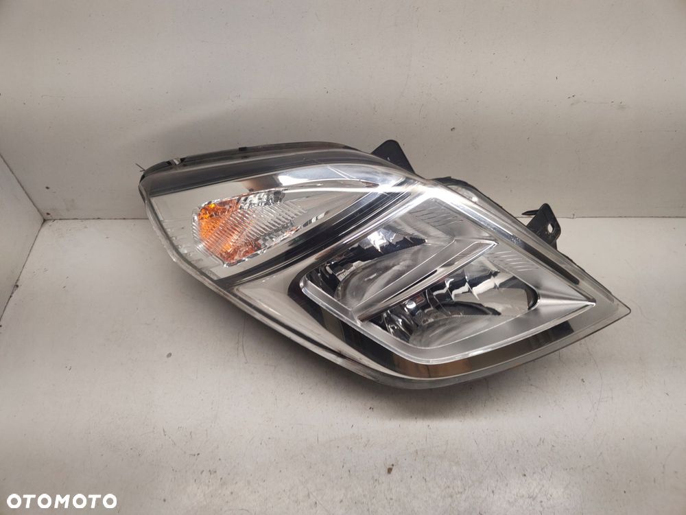 nissan nv 400 lampa prawy przód 26010bz50a - 4