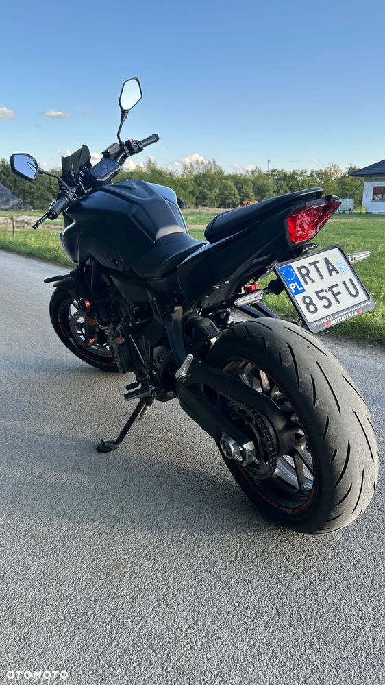 Yamaha MT - 7