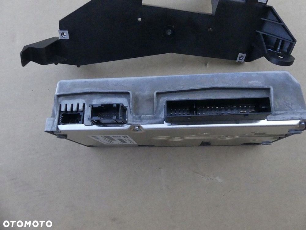 dw audi a5 wzmacniacz bang olufsen 8t1035223a - 2
