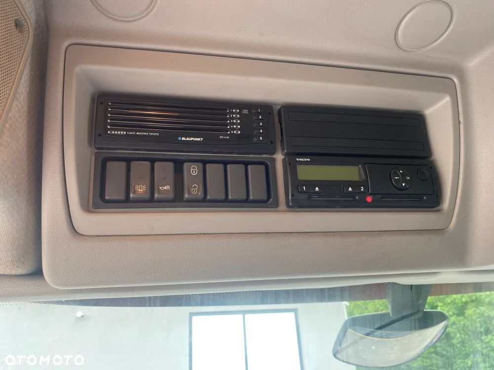 Volvo FL240 - 21