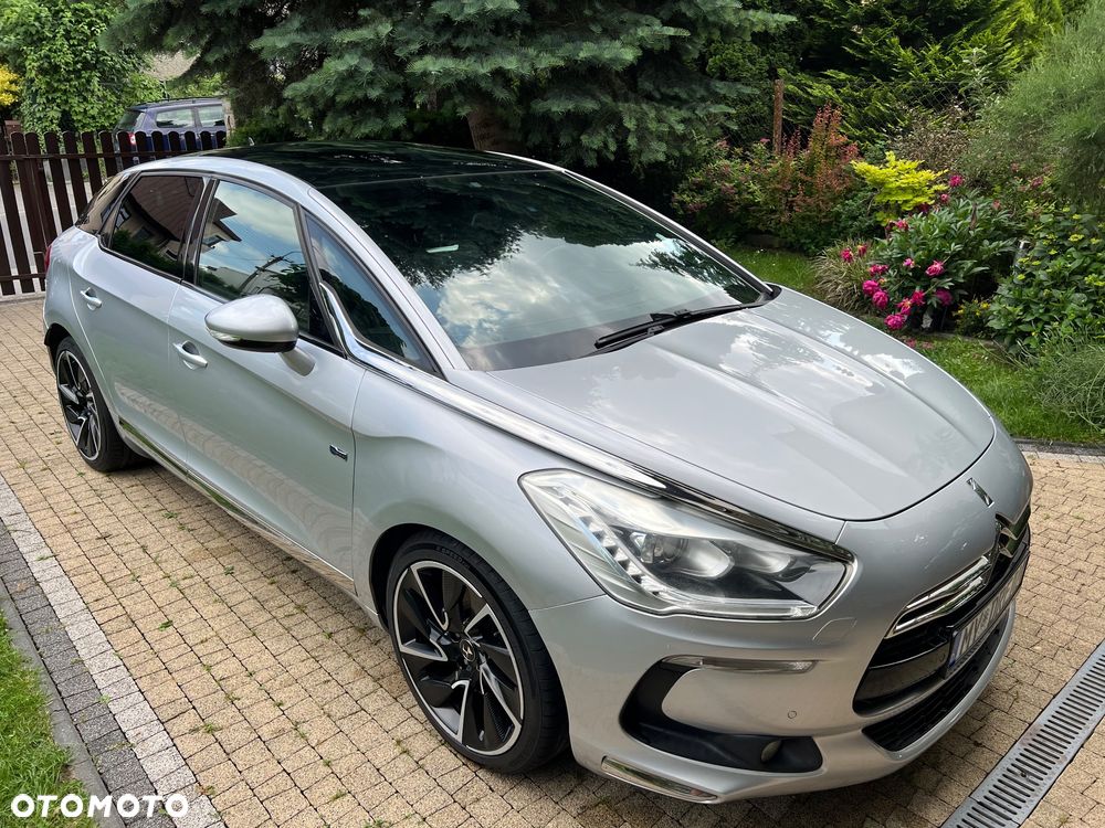 Citroën DS5 2.0 HDi Hybrid4 SportChic MCP - 2