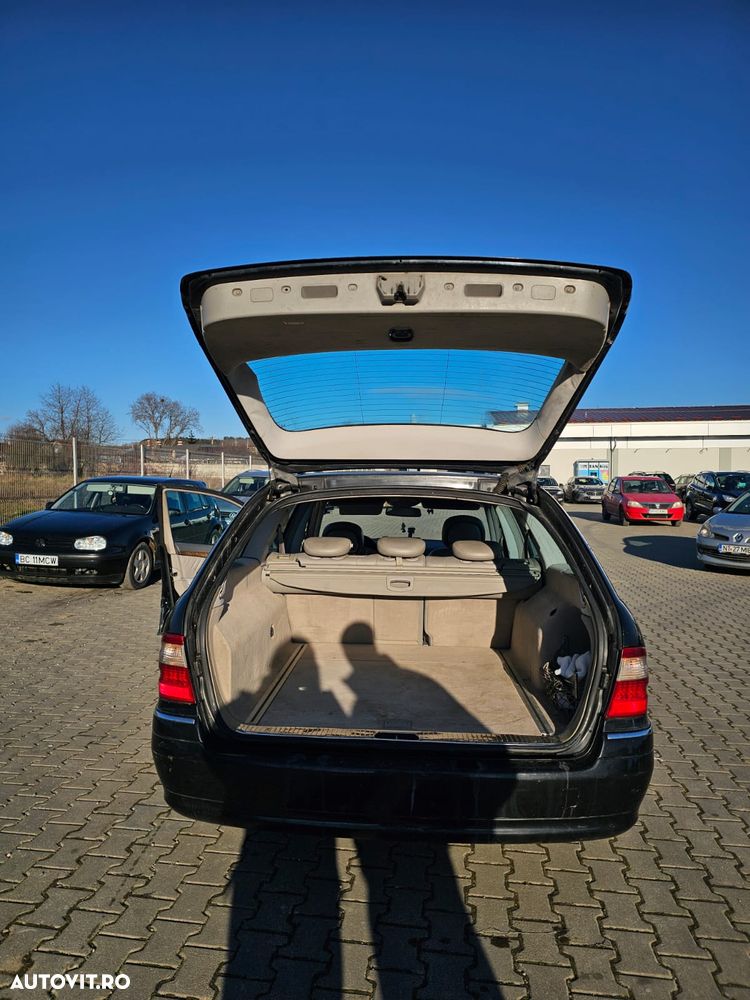 Mercedes-Benz E - 7