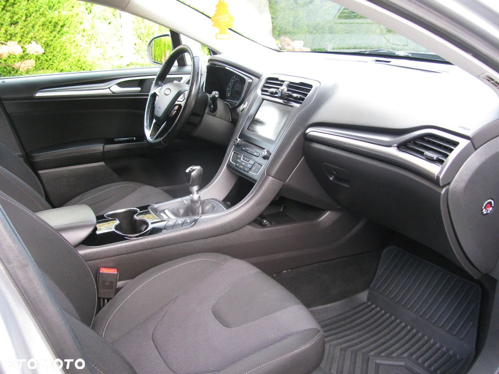 Ford Mondeo 2.0 EcoBlue Edition - 19