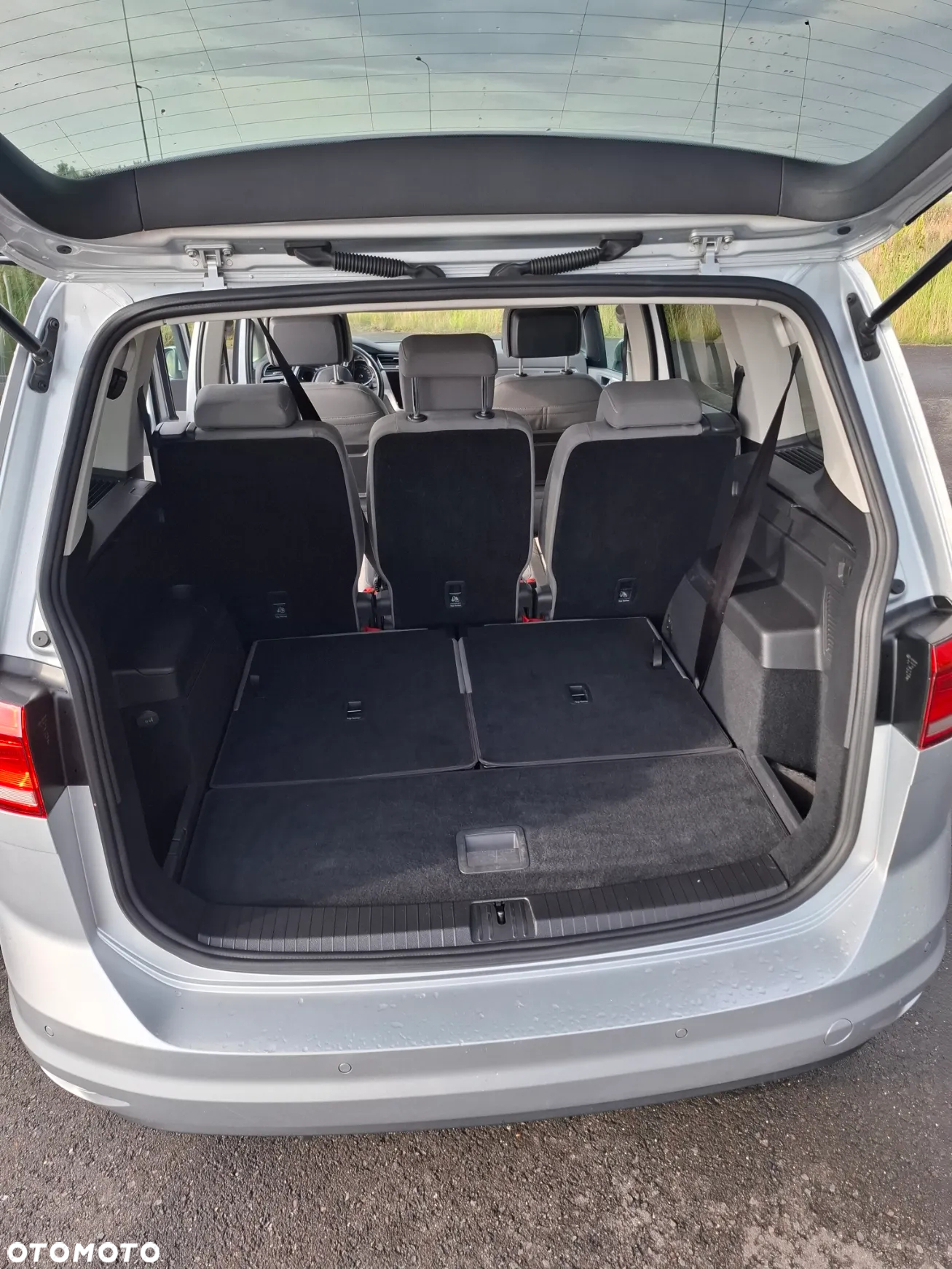 Volkswagen Touran 1.6 TDI SCR (BlueMotion Technology) Comfortline - 19