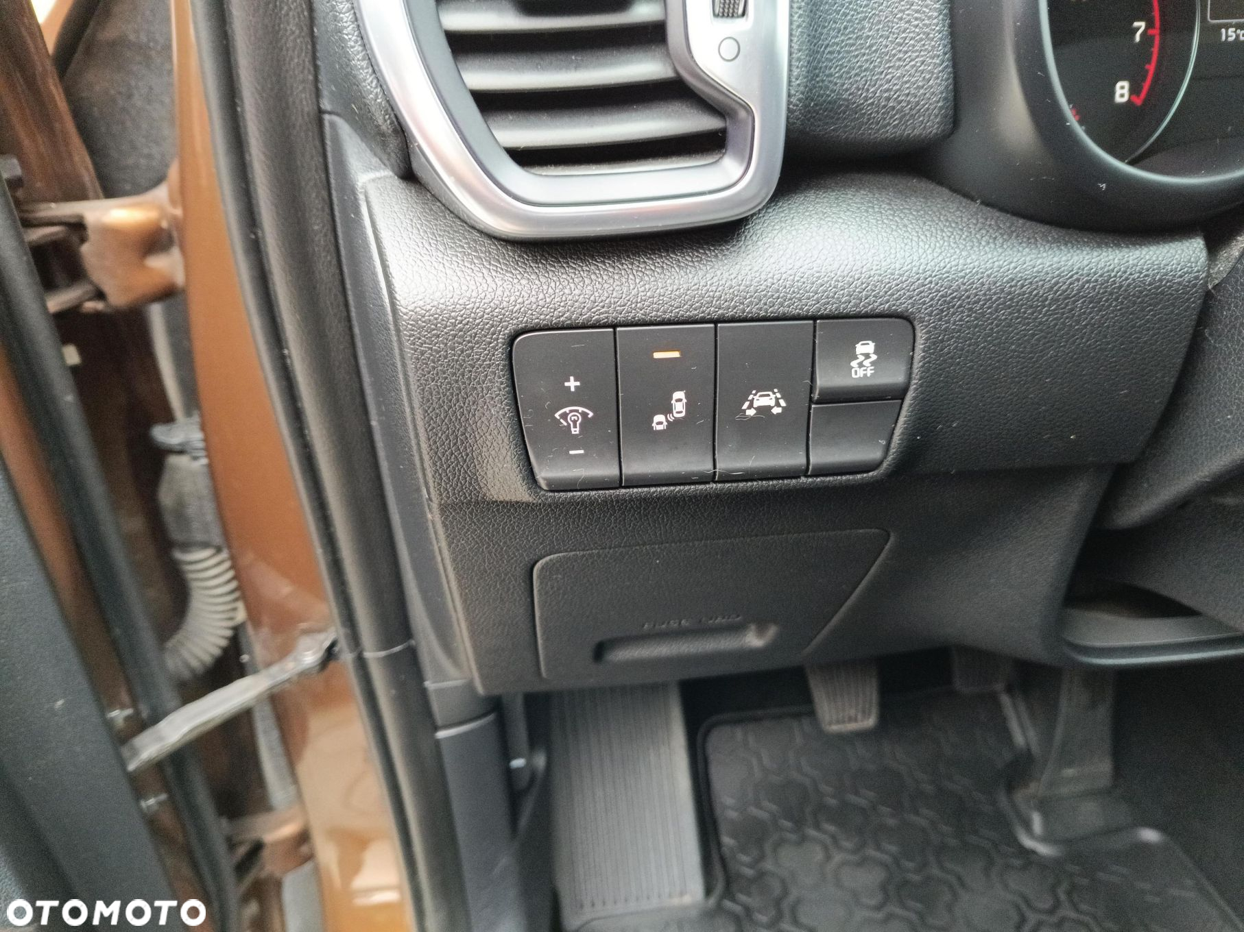 Kia Sportage 1.6 GDI L 2WD - 17