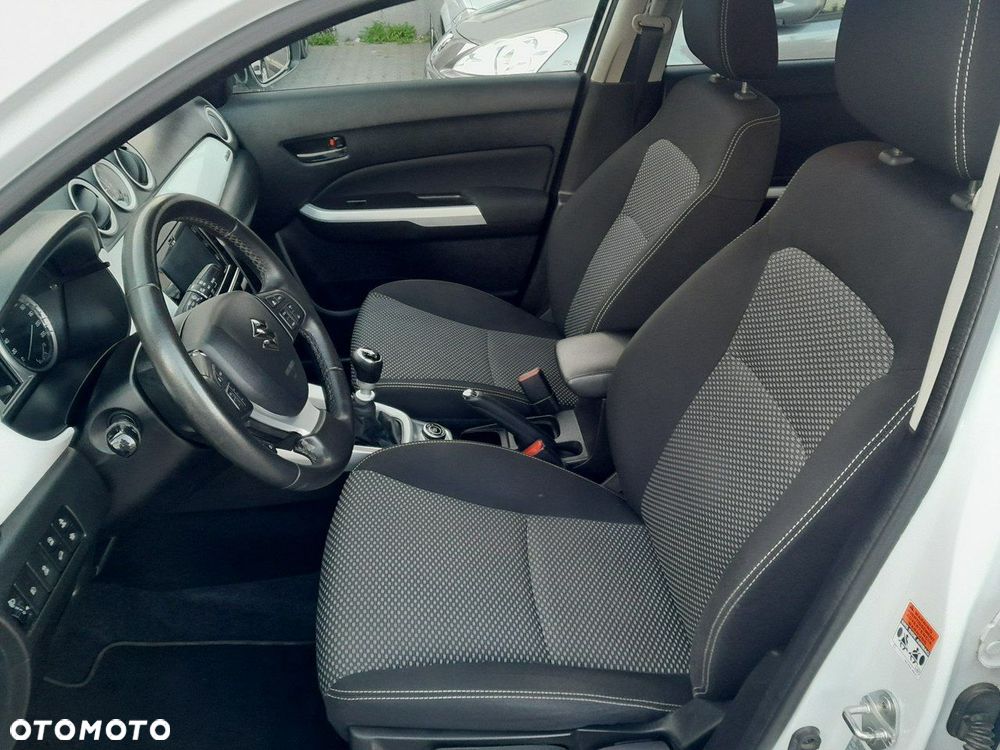 Suzuki Vitara 1.6 DDiS (4x4) Allgrip Comfort - 8