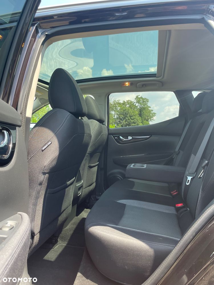 Nissan Qashqai 1.3 DIG-T Tekna - 34