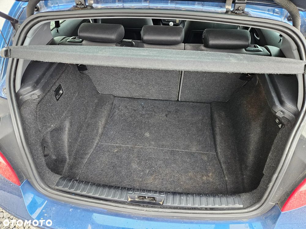 BMW Seria 1 118d - 24